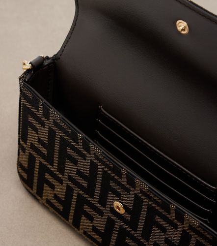 Fendi Tube FF Zucca wallet on chain - Fendi - Modalova