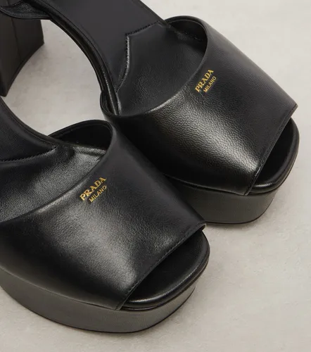 Prada Leather platform sandals - Prada - Modalova