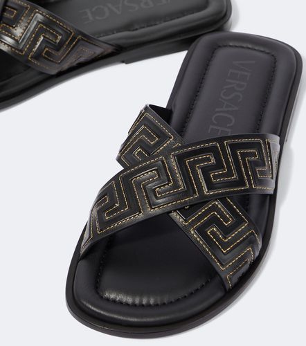 Versace Sandalen Greca aus Leder - Versace - Modalova