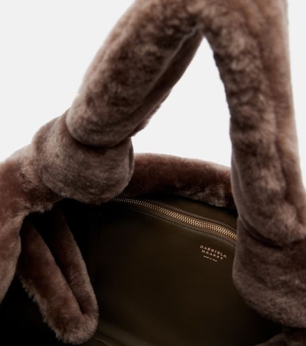 Borsa a mano Antonia Small in shearling - Gabriela Hearst - Modalova