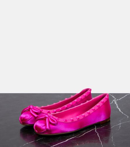 Bailarinas Rockstud de satén - Valentino Garavani - Modalova