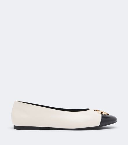 Ballerinas Charlie aus Leder - Tory Burch - Modalova