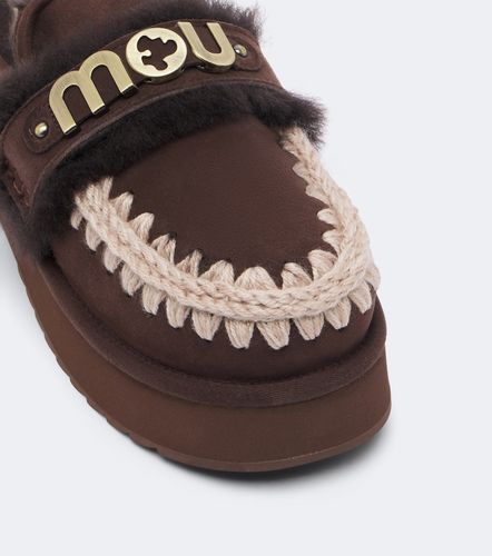 Shearling-lined suede platform mules - Mou - Modalova