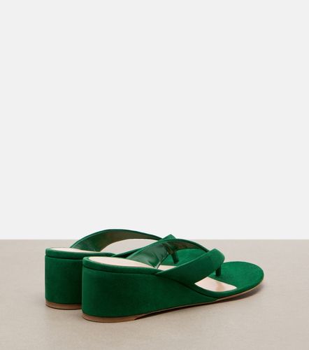 Suede wedge thong sandals - Gianvito Rossi - Modalova