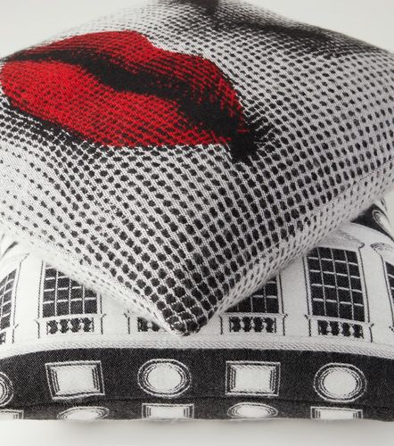 Fornasetti Cuscino jacquard Kiss - Fornasetti - Modalova