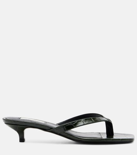 Croc-effect leather thong sandals - Toteme - Modalova