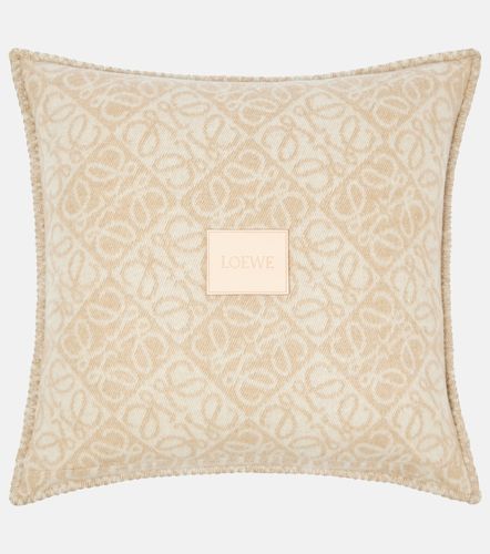 Cojín Anagram de lana y cachemir - Loewe - Modalova