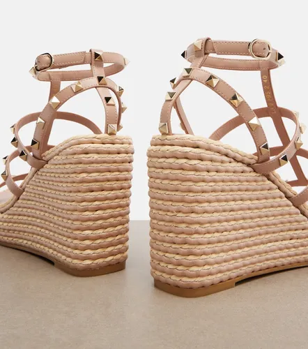 Rockstud leather wedge sandals - Valentino Garavani - Modalova