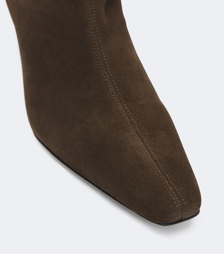 Staud Wally suede knee-high boots - Staud - Modalova