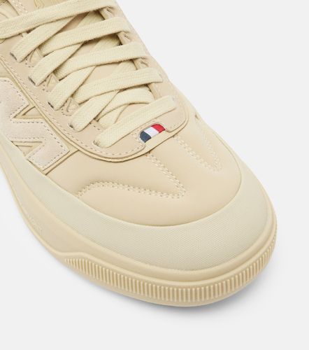 Moncler Sneakers Altive mit Leder - Moncler - Modalova