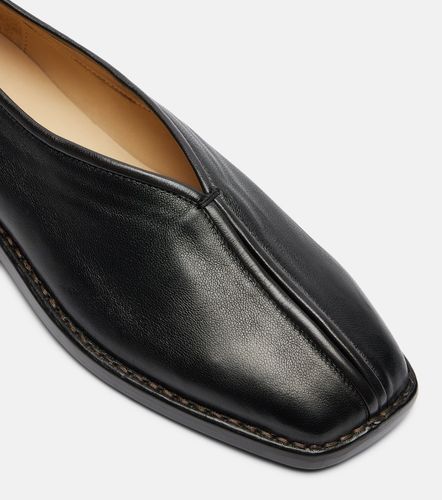 Lemaire Piped leather slip-on shoes - Lemaire - Modalova