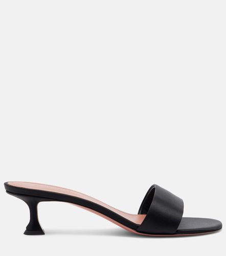 Amina Muaddi Andreea satin mules - Amina Muaddi - Modalova