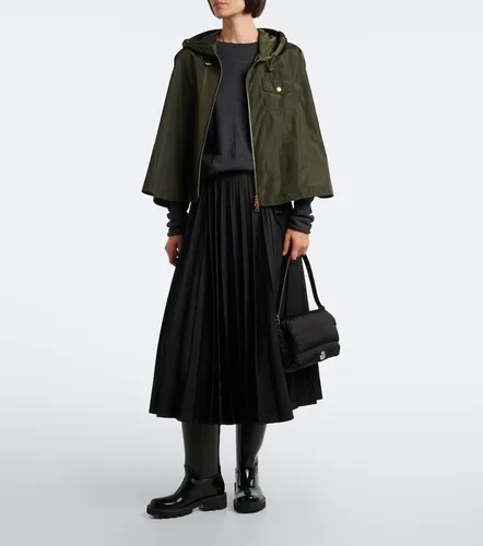 Moncler Capa técnica con capucha - Moncler - Modalova