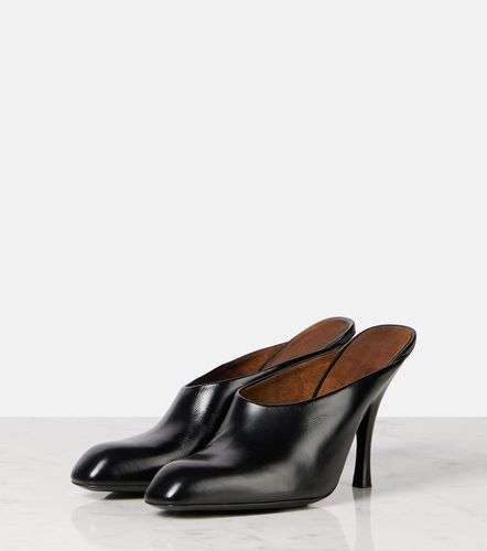 Khaite Colt 100 leather mules - Khaite - Modalova