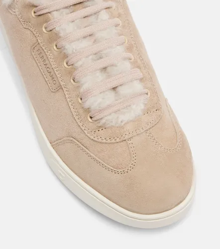 Shearling-lined suede sneakers - Ferragamo - Modalova