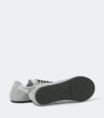 Sneakers Collapse in Re-Nylon e suede - Prada - Modalova