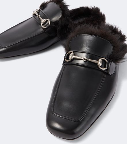 Horsebit shearling-lined leather mules - Gucci - Modalova