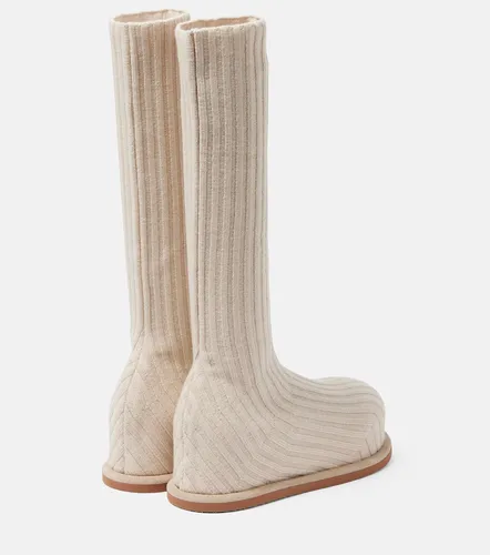 Veneda 15 knee-high sock boots - Amina Muaddi - Modalova