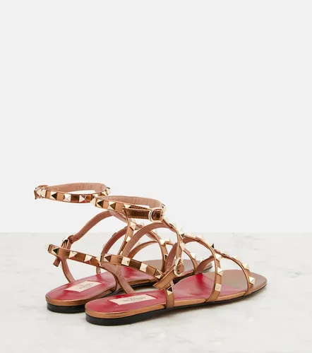 Rockstud metallic leather sandals - Valentino Garavani - Modalova