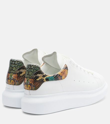 Zapatillas oversized de piel - McQueen - Modalova