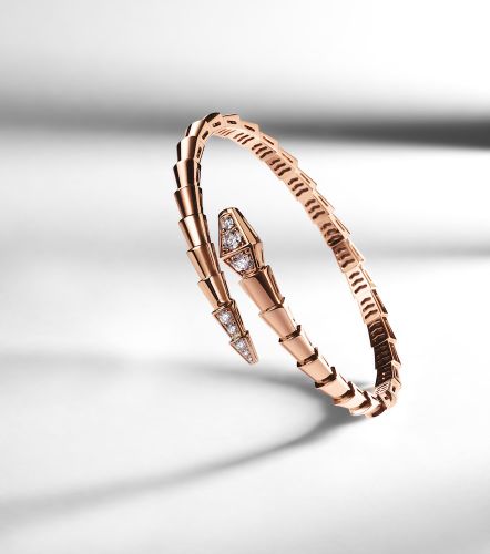 Serpenti Viper 18kt rose bangle with diamonds - Bvlgari - Modalova