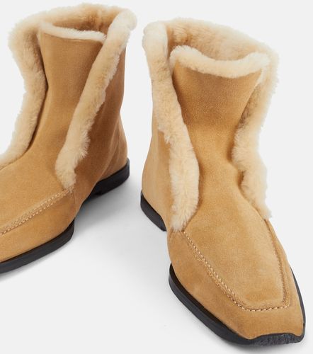 Shearling-lined suede ankle boots - Toteme - Modalova
