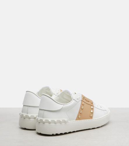 Rockstud leather sneakers - Valentino Garavani - Modalova