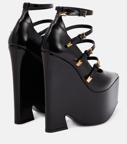 Pumps Tempest in pelle con platform - Versace - Modalova