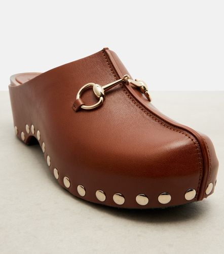Horsebit studded leather platform clogs - Gucci - Modalova