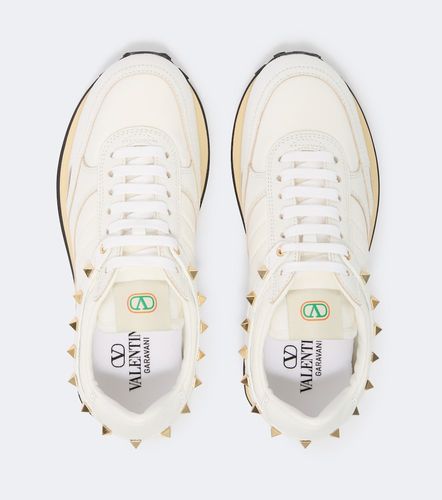 Zapatillas Stud Up con piel - Valentino Garavani - Modalova