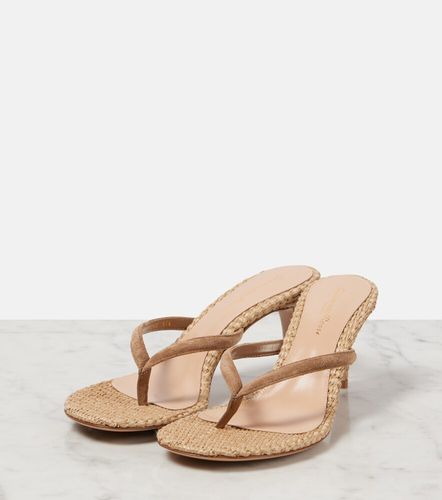 Calypso raffia and suede thong sandals - Gianvito Rossi - Modalova