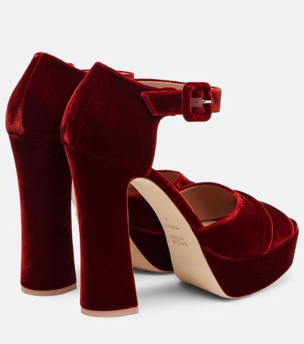 Yuri 125 velvet platform sandals - Malone Souliers - Modalova