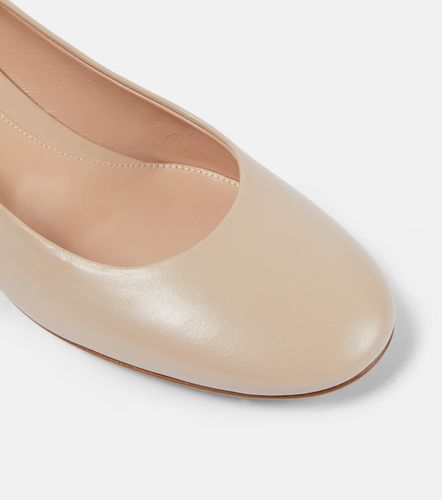 Gianvito Rossi Leather pumps - Gianvito Rossi - Modalova