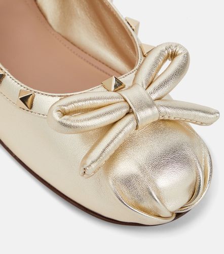 Rockstud metallic leather ballet flats - Valentino Garavani - Modalova