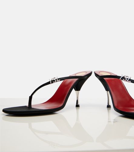 Sandali infradito Jerry in raso - Saint Laurent - Modalova