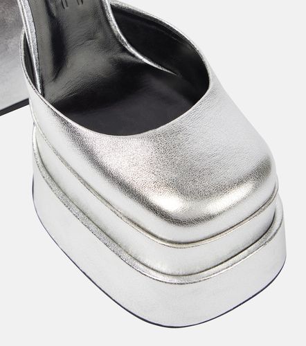 Salones con plataforma Medusa Aevitas - Versace - Modalova