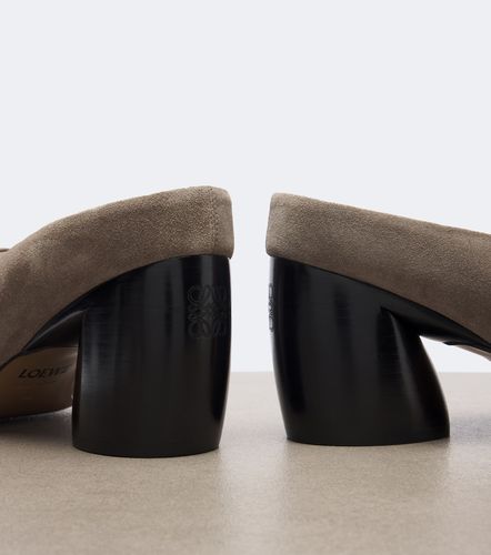 Loewe Mules Oval de ante - Loewe - Modalova