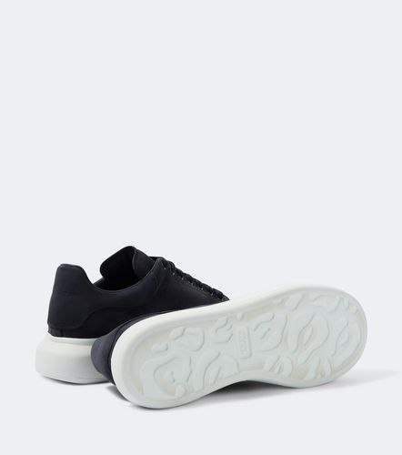 McQueen Sneakers oversize con suede - McQueen - Modalova