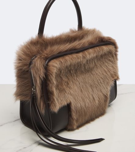 Henkeltasche Amazona 180 Medium aus Shearling - Loewe - Modalova