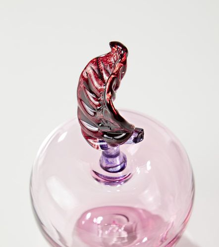 Briefbeschwerer Marianne Apple - Akua Objects - Modalova