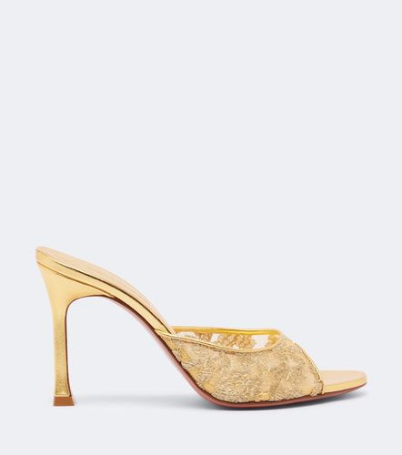 Mules Alexa aus Lamé-Spitze - Amina Muaddi - Modalova