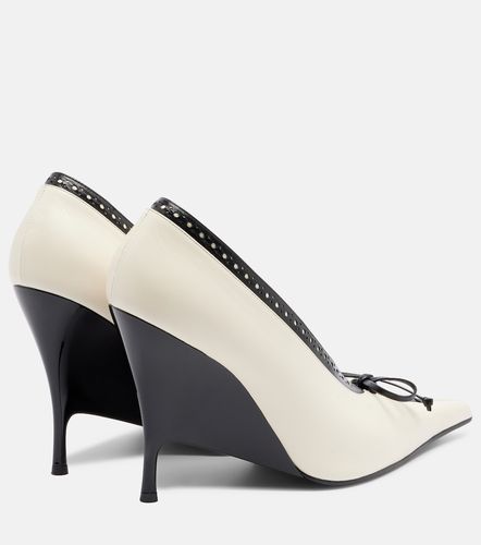 McQueen Koko leather wedge pumps - McQueen - Modalova