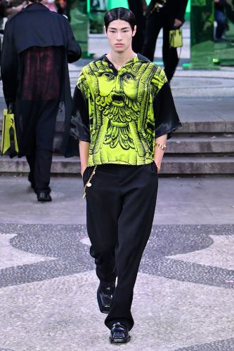 Camisa bowling de satén estampada - Versace - Modalova