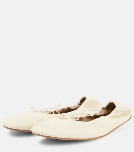 The Row Round leather ballet flats - The Row - Modalova