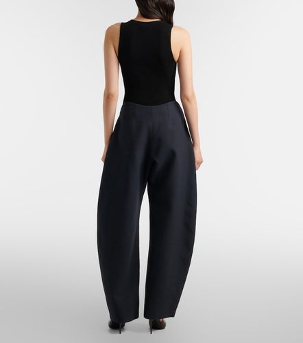 Alaia Wool crepe barrel-leg pants - Alaia - Modalova
