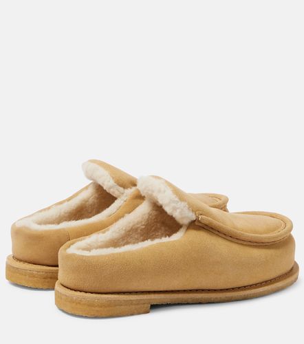 Shearling-lined suede mules - JW Anderson - Modalova