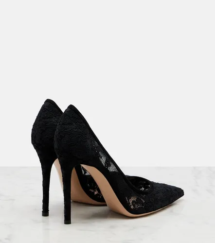 Claudia suede-trimmed lace pumps - Gianvito Rossi - Modalova