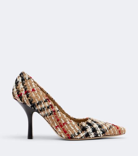 Check boucle pumps - Burberry - Modalova