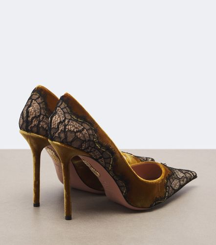 Pumps Meadow aus Samt mit Spitze - Aquazzura - Modalova