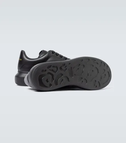 Sneakers Oversized aus Leder - McQueen - Modalova